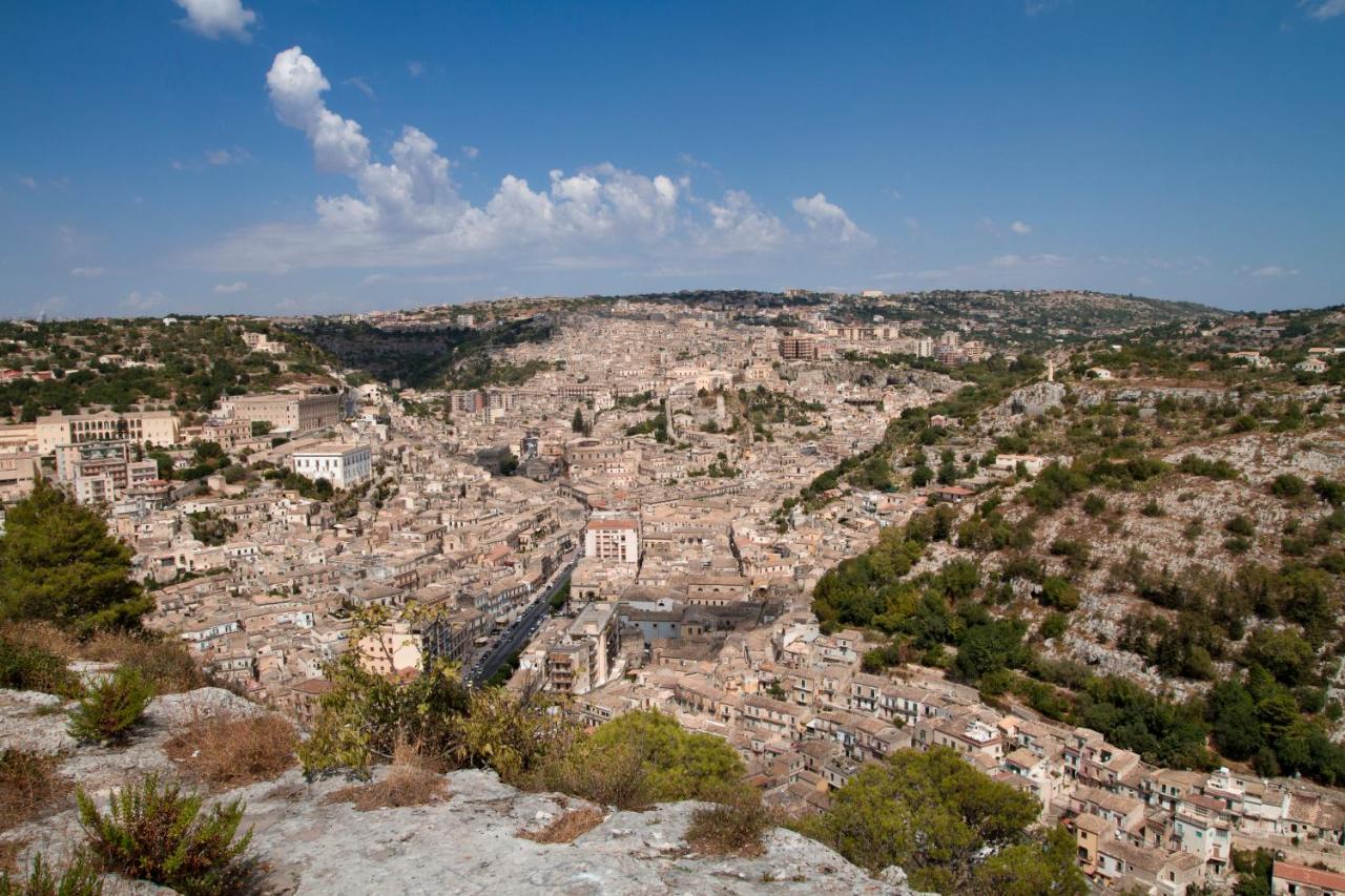 Casa Degli Avi Don Neli, Immersa Nella Natura Modica Exterior foto